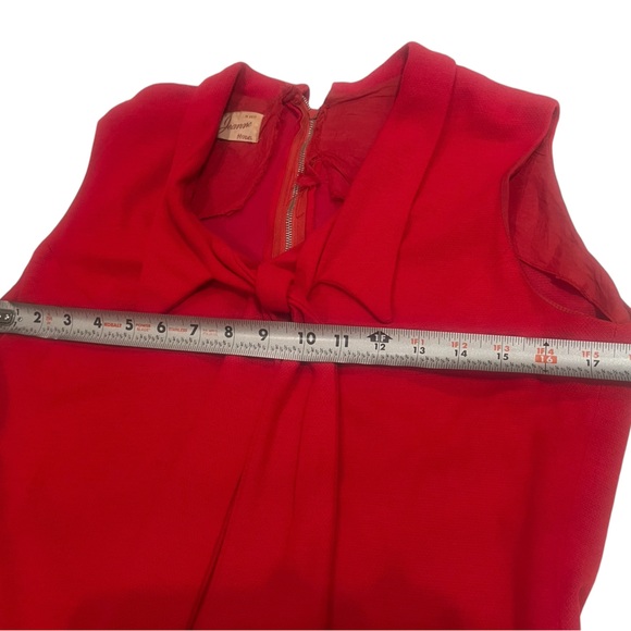 VINTAGE Jeanne Model Red sleeveless dress size 14. - Picture 7 of 10